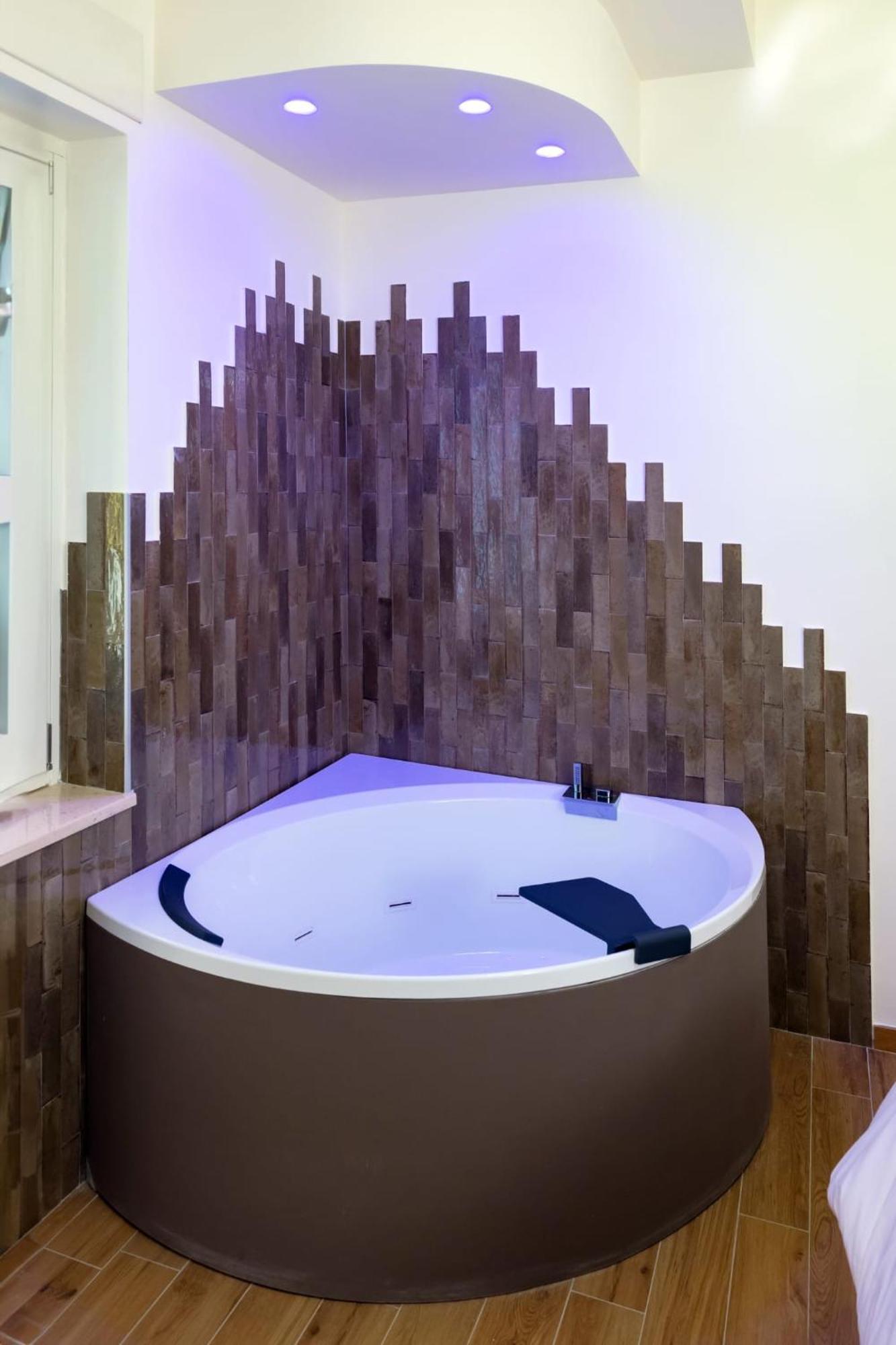 Three Moons Boutique House/Calypso Lejlighed Salerno Eksteriør billede